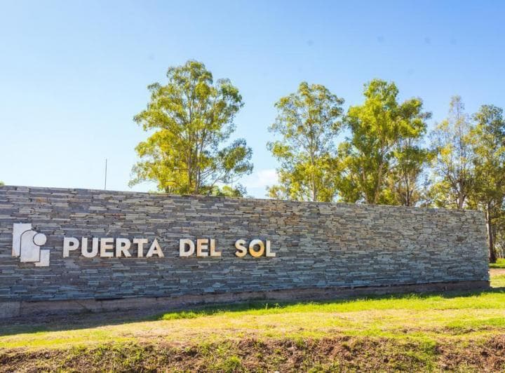 Lote Nro 324 en Venta. con Posesión y Escritura Inmediata. Barrio Puerta del Sol. Campana - 2