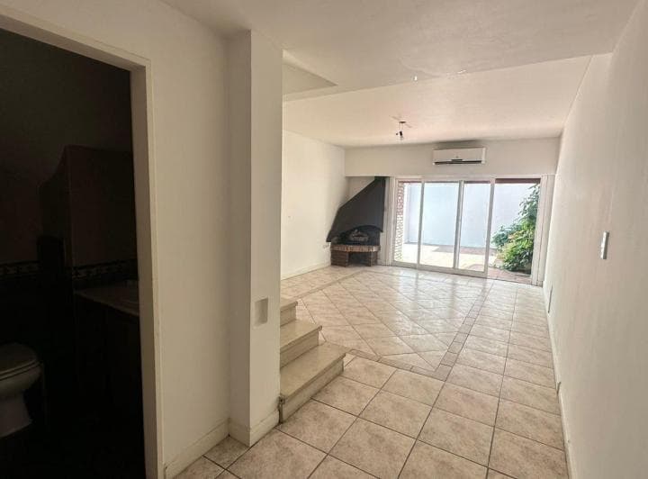 Blanco Encalada 3900, Casa Tipo Duplex, 4 Ambientes C/patio - Terraza - Parrilla - Cochera - Belgrano R - 4