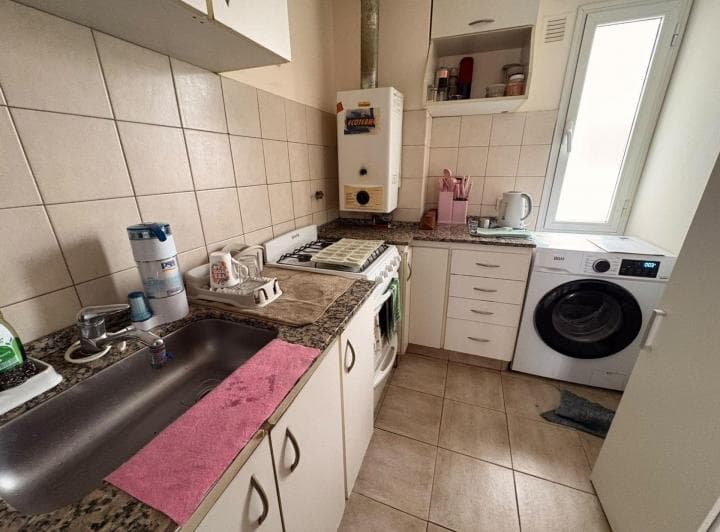 Venta Departamento 2 Dorm. B° Alta Córdoba - 2