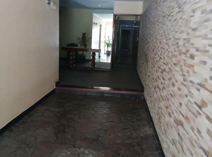 3 Ambientes con Dependencia y Balcon Corrido, Vista Frente a Plaza Colombia. - 2