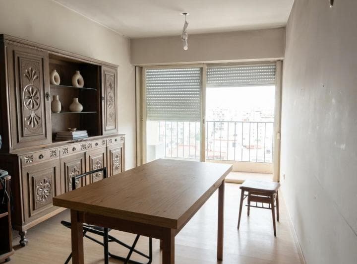 Departamento - 2 Dorm. - Cocina Separada - 3