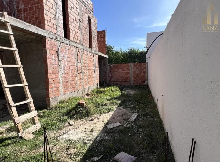 Duplex en Construccion en Venta - Housing Zona Sur - 3