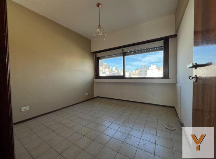 Departamento en Venta - 2 Dorm. 1 Baño - 63 m - Mar del Plata - 4