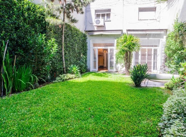 Espectacular Departamento con Jardín en Recoleta - 4