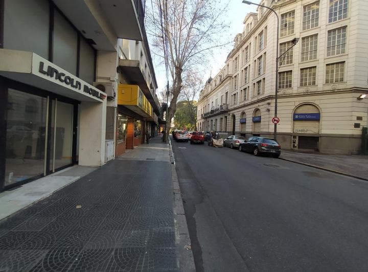 Local en Alquiler en Flores a m de Av Rivadavia y Plaza Flores - 3