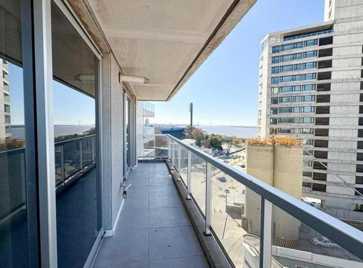 Dto 1 Dormitorio con Vista Al Rio y Cochera - 5