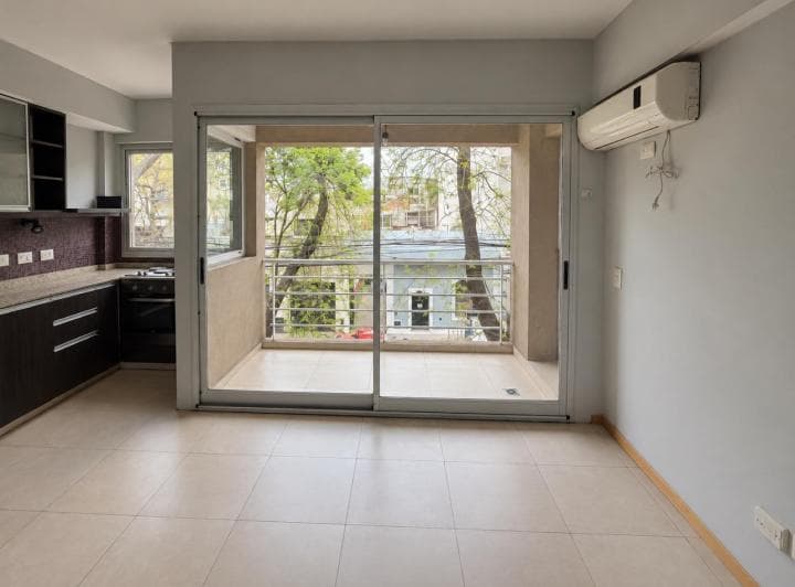 Excelente Departamento 2 Ambientes Al Frente con Balcón en Complejo con Amenities. - 5