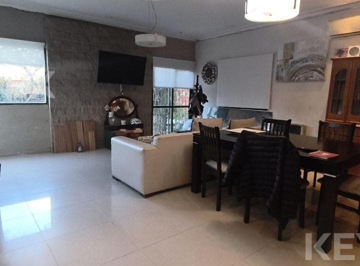 Casa en Venta de Dos Dorm./ Los Hornos/ Posible Apto Banco - 5