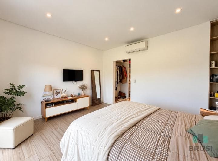 Casa en Venta en Horizontes Al Sur - 4 Ambientes con Pileta - 4