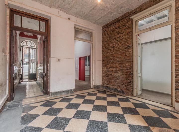 Alquiler Comercial Imponente Casa en Bajo Belgrano - 2