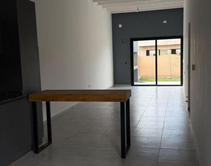Verónica Tahan Negocios Inmobiliarios Ofrece Casa Apta a Crédito Hipotecario en Barrio Privado - 3