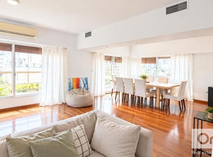 Torre. Excelente Piso 4 y 5 Dorm.. 2 Cocheras con Muebles - 3