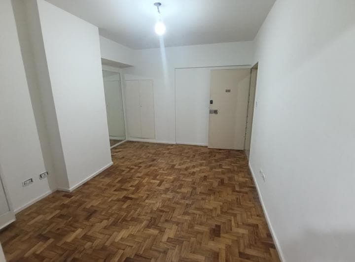 Departamento 2 Ambientes Interno con Balcon Increible Zona - 2