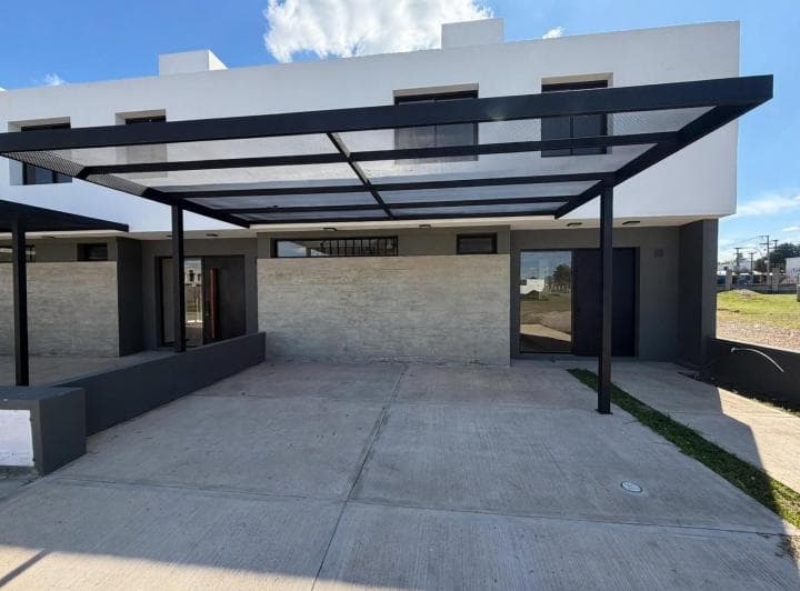 ¡Venta! Hermoso Dúplex en Chacras Green - 3 Dorm. ¡Terminaciones de Calidad! - 2