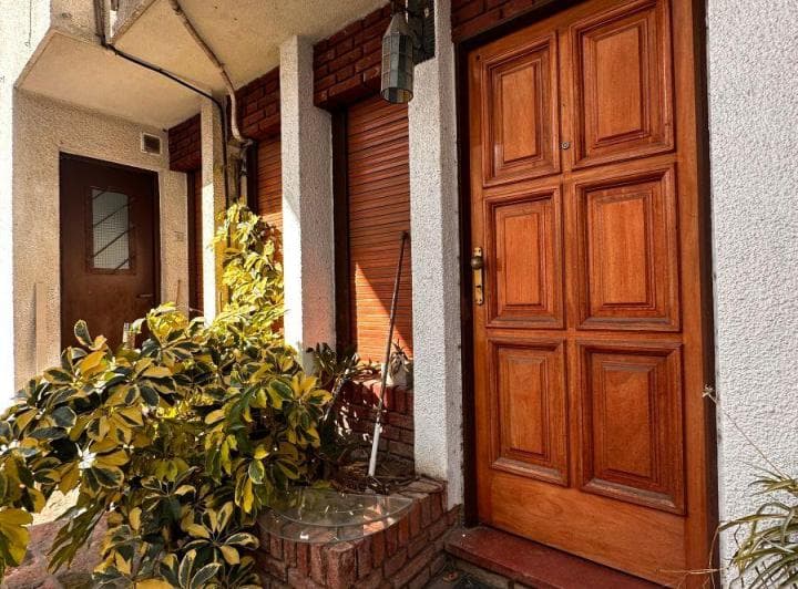 Alquiler - Duplex - con Terraza - Alberto Vignes Al 200 - Haedo - 2