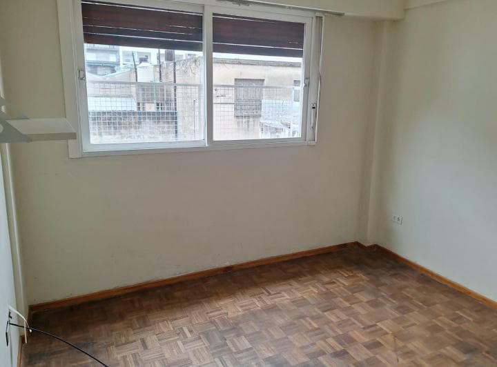Venta Departamento Dos Ambientes en Balvanera - 2
