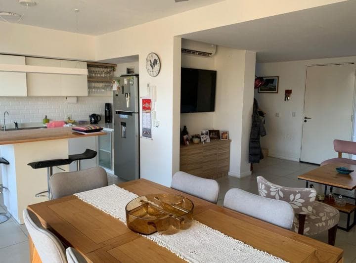 Regio Departamento en Duplex 1er y 2° Piso Frente - 3