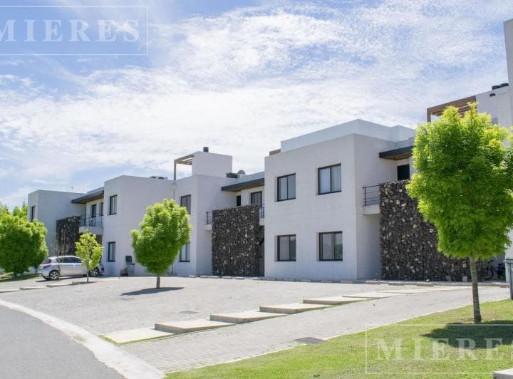 Departamento en Venta en Altos de Campo Grande - 2