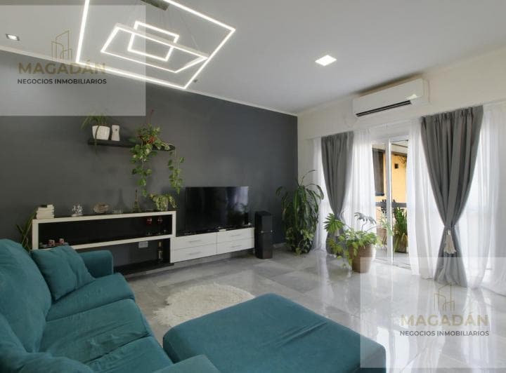 Venta Casa 5 Ambientes con Patio - Pileta - Cochera Pasante - Ituzaingo - Acepta Permuta - 3