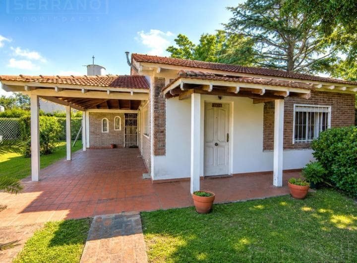 Venta Casa 3 Ambientes, Lote de 1410 m², Pileta, Parque Sakura, Exaltación de La Cruz, Apta Credito - 2