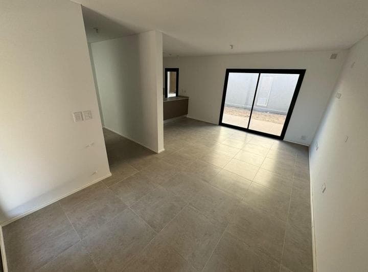 Alquiler - Casa de Tres Dorm. en Verbenas Housing - Acceso Controlado - Manantiales II - 3
