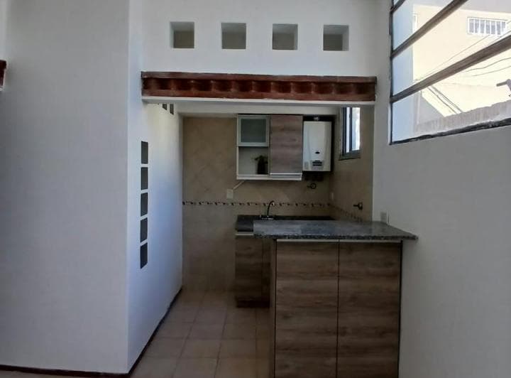 Villa Urquiza PH en Planta Baja - Espacio Aéreo - Reciclado - Muy Bueno - 2