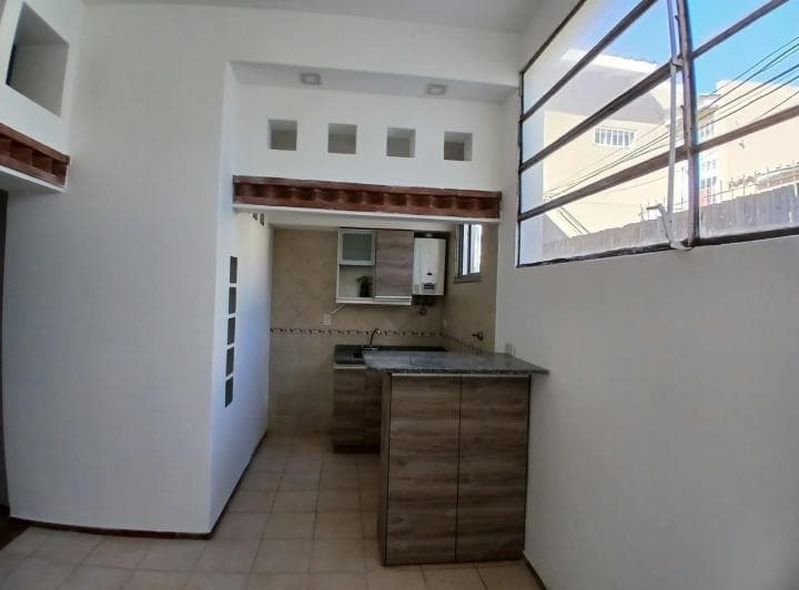 Villa Urquiza PH en Planta Baja - Espacio Aéreo - Reciclado - Muy Bueno - 4