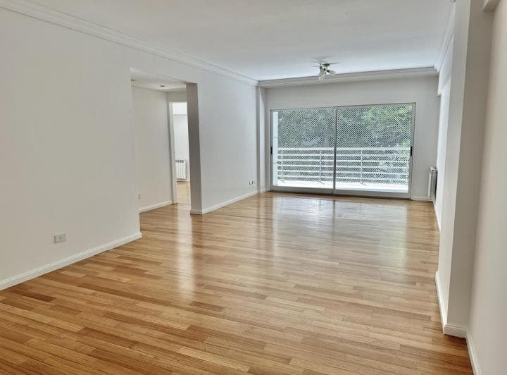 Divino E Impecable Departamento con Cochera en Alquiler Ubicado en La Isla, Olivos. - 3