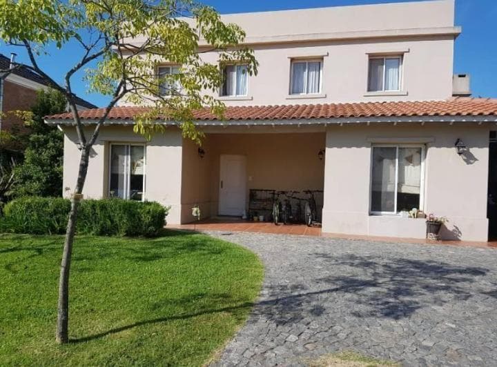 Casa en Venta Ubicado en Las Glorietas, Nordelta, Tigre - 4