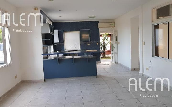 Casa a La Venta en Echeverria del Lago - 4