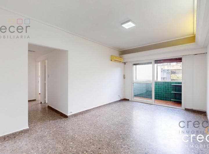 Venta Depto 3 Ambientes con Balcón - Baño y Cocina Refaccionados - Chacarita - 4