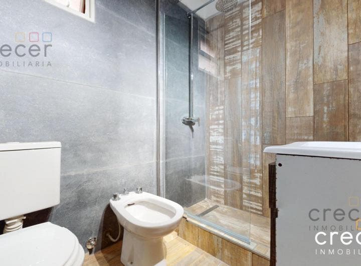 Venta Depto 3 Ambientes con Balcón - Baño y Cocina Refaccionados - Chacarita - 5