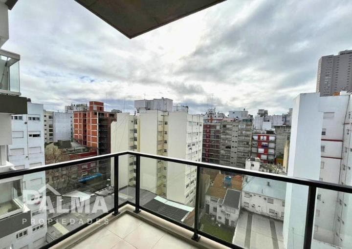 Departamento de Dos Ambientes a Estrenar con Amplio Balcón con Parrilla - 2