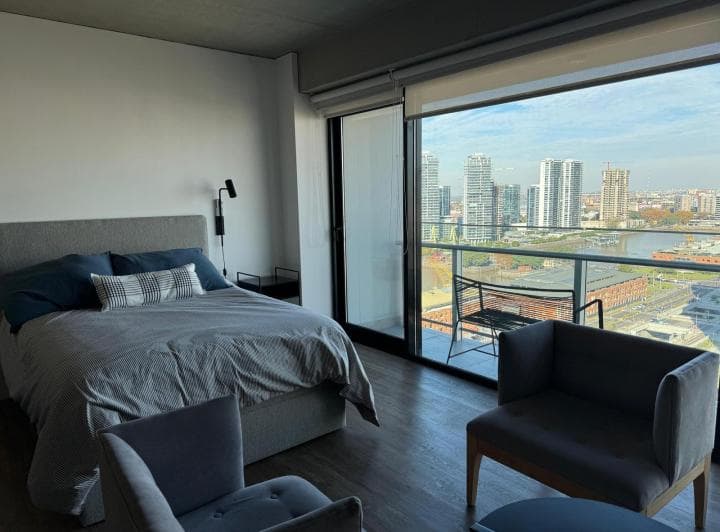 Alquiler Temporario, Amoblado y Equipado, Studio Piso Alto – Quartier del Bajo - 5