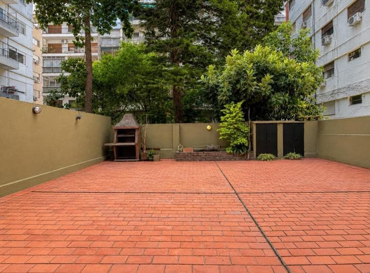 Departamento Venta 5 Ambientes con Patio en Colegiales - 2