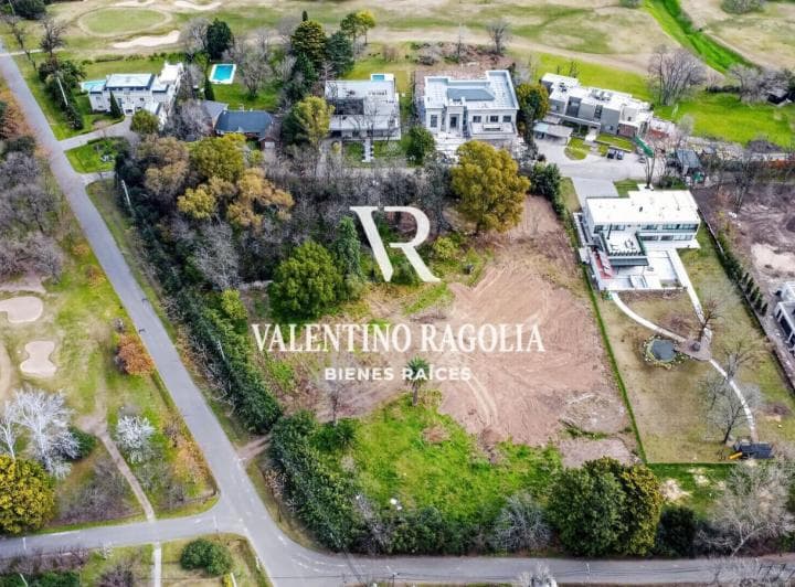Venta Lote Central en Club de Campo Los Pingüinos - 5
