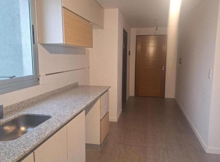 Departamento en Venta en Flores. 3a. - 4