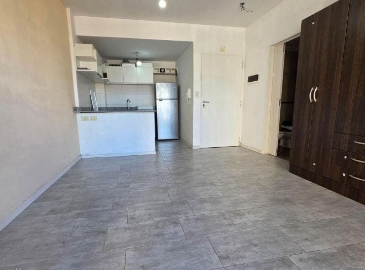 Monoambiente en Venta con Balcón en San Cristobal - 4