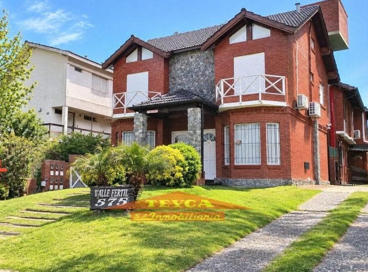 Venta, Duplex 4 Ambientes con Cochera, Zona Duplex Pinamar - 2