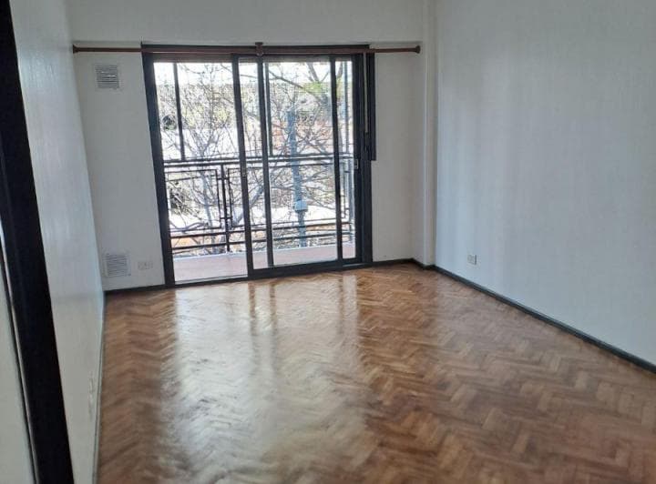 Ciudad de La Paz Esq. Manuela Pedraza, Excel. Amb. 2° Fte, 30, 44 m², Muy Lumin. - 5
