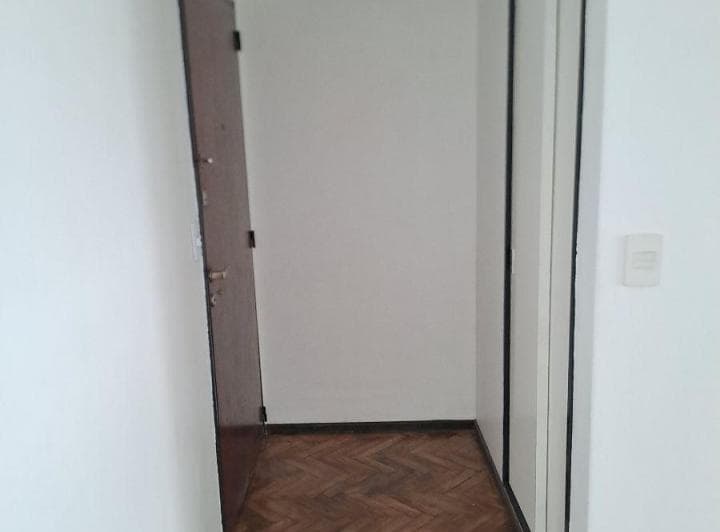 Ciudad de La Paz Esq. Manuela Pedraza, Excel. Amb. 2° Fte, 30, 44 m², Muy Lumin. - 4