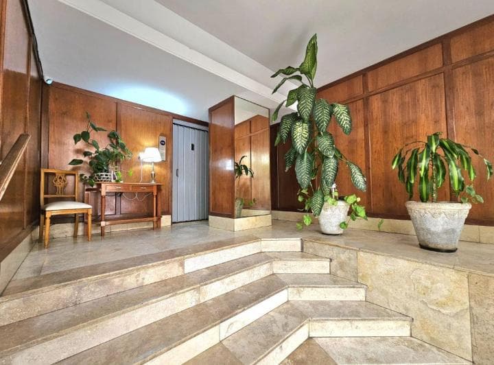 Dpto. 3 Dorm. San Martin y Obispo - 2