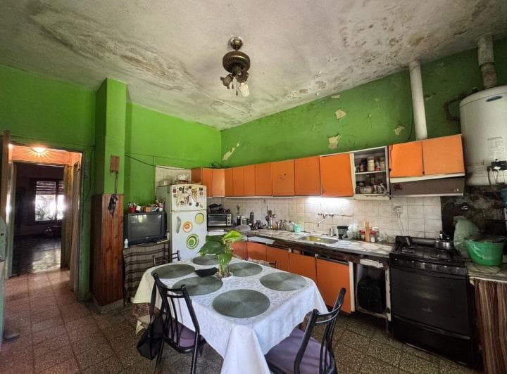 Venta Casa 3amb Parque Cochera Terraza a Refaccion - 5