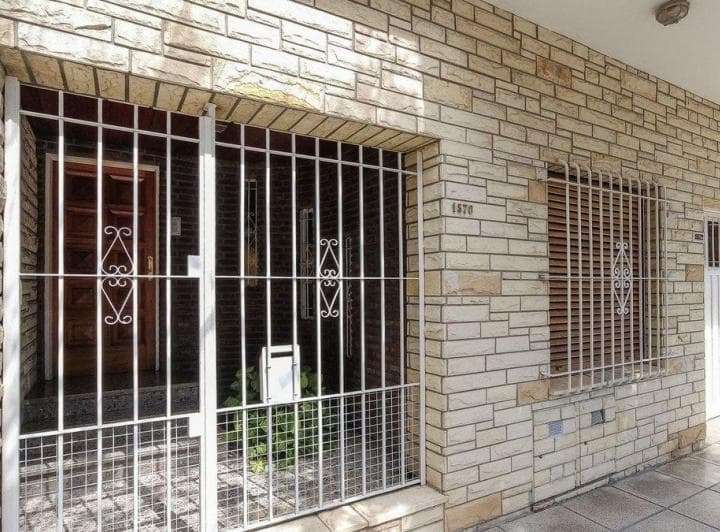 Venta Casa 5 Amb. 2 Galpones Oficina Florida Mitre - 2