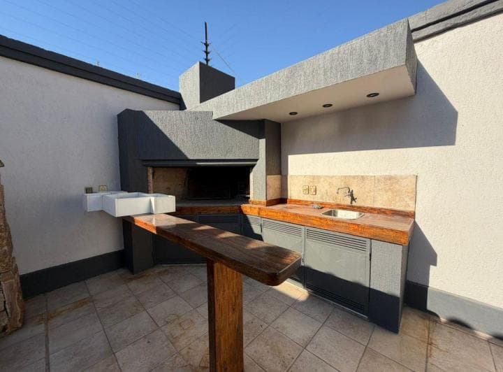 Cl/inmobiliaria Vende Casa en El Corazon de Dorrego - 5