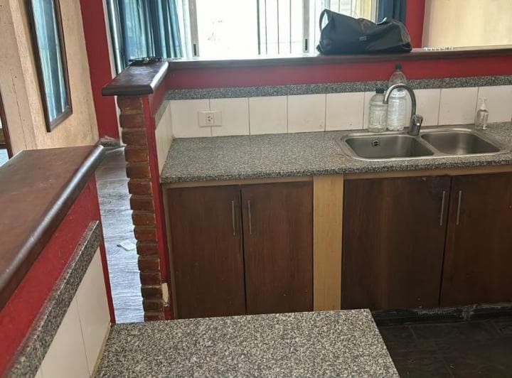 Casa en Venta Estilo Americano de 3 Ambientes en Quilmes Oeste - 4
