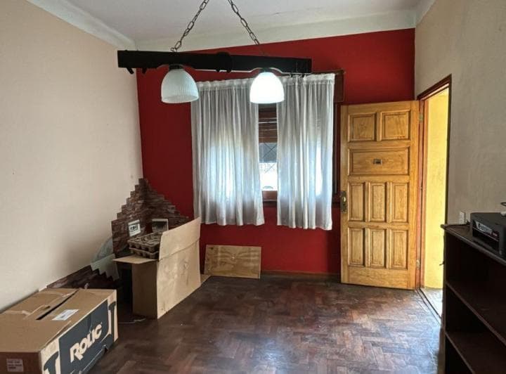Casa en Venta Estilo Americano de 3 Ambientes en Quilmes Oeste - 2