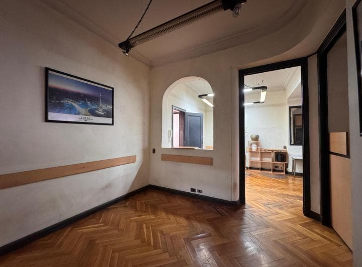 Venta Departamento de 4 Ambientes Centro con Dependencia y Cochera Apto Crédito - 3