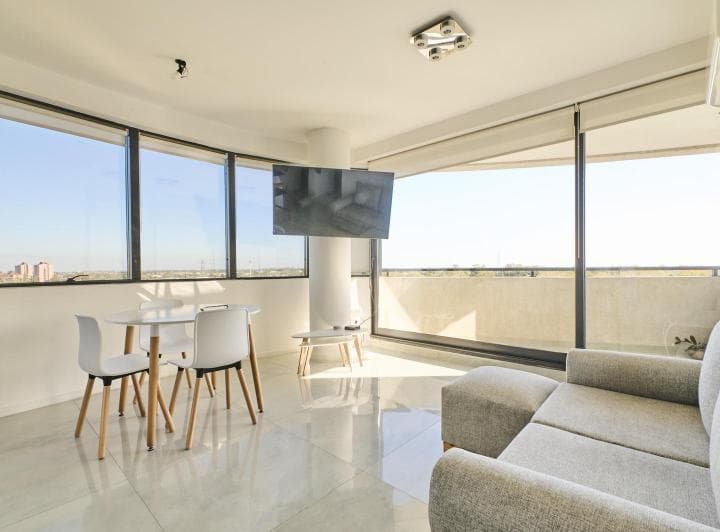 Venta Dpto 3 Amb. Torres Brickell Tigre. Cochera, Amenities. Apto Crédito. con Renta - 2