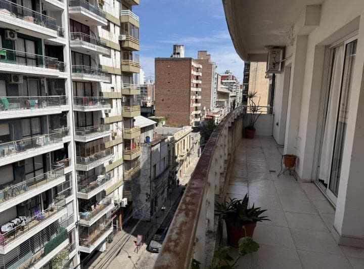 Departamento Piso Exclusivo Patio Grande - 2